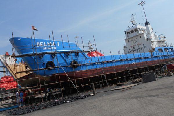 Ship Repairing / Maintenance